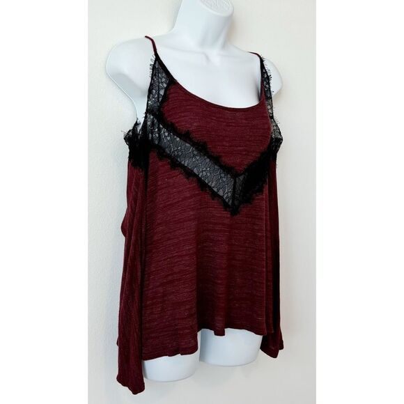 Pins & Needles Cold Shoulder Mixed Media Burgundy Lace Top Womens Medium - Picture 7 of 11
